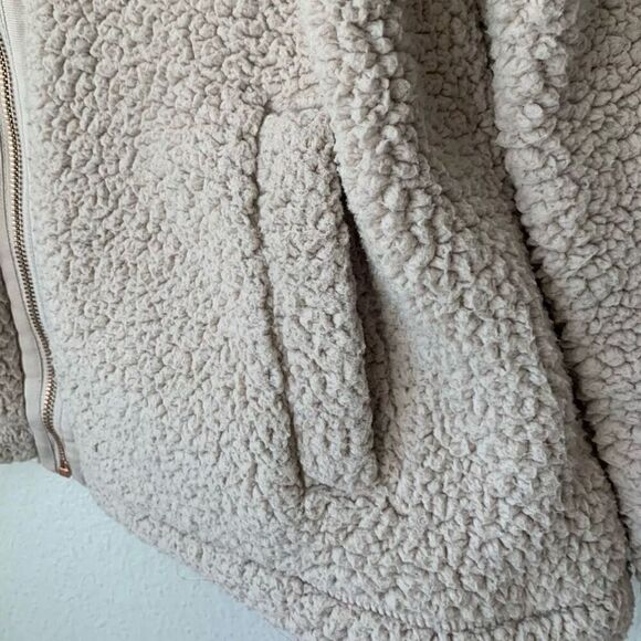 Old Navy (L) Cozy Active Light Pink Sherpa Full Rose Gold Zip Jacket, Large - Picture 6 of 8